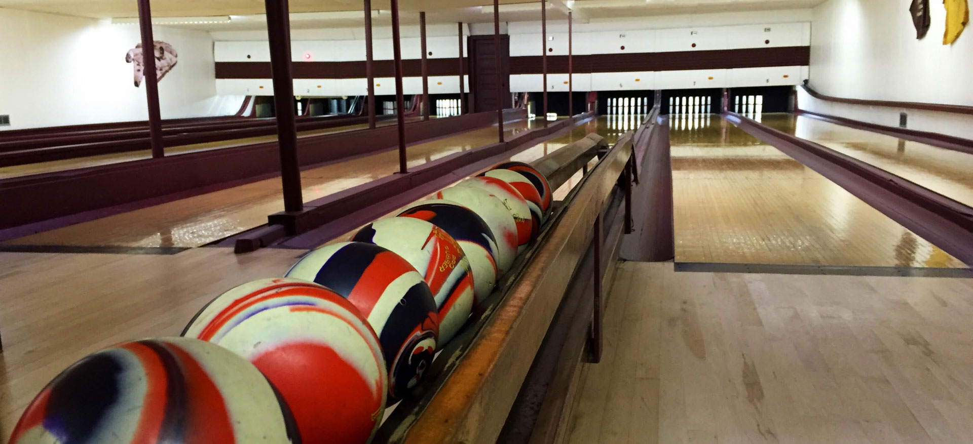 Welcome To One Of The Oldest Bowling Alleys In The Country Shelburne